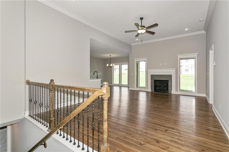 3315 NW 93rd St, Kansas City, MO 64154