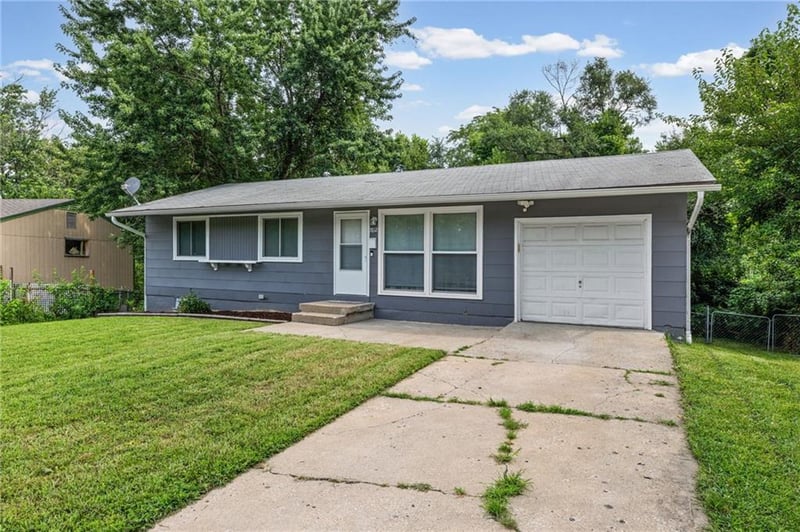 7612 E 51st Ter, Kansas City, MO 64129