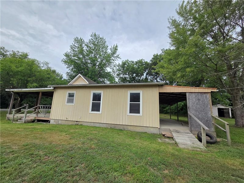 12754 NW State Route 52 N/A, Amoret, MO 64722
