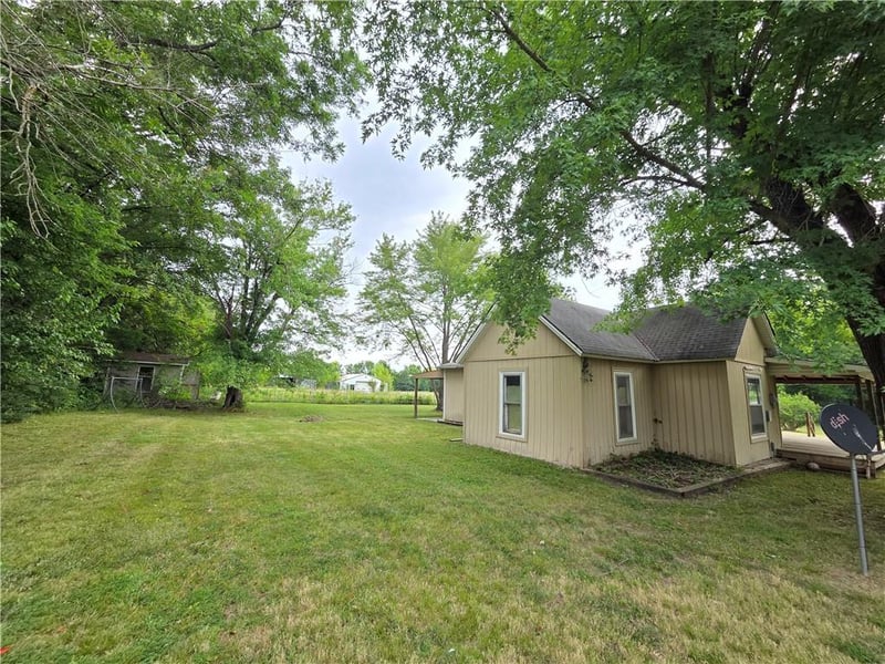 12754 NW State Route 52 N/A, Amoret, MO 64722
