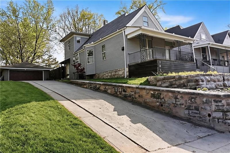 1817 Missouri Ave, Kansas City, MO 64124
