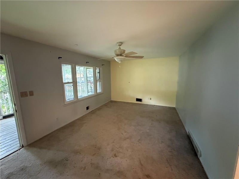 9336 E 25th Ter S, Independence, MO 64052