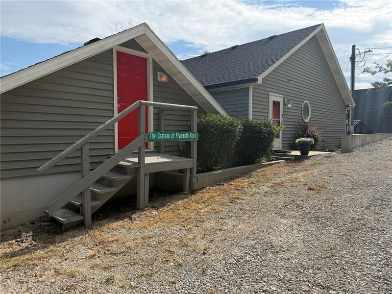 30678 Plymouth Rock Rd, Edwards, MO 65326