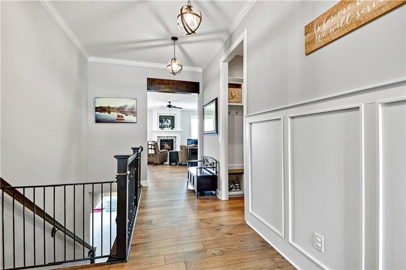 8003 W 166th Ter, Overland Park, KS 66085