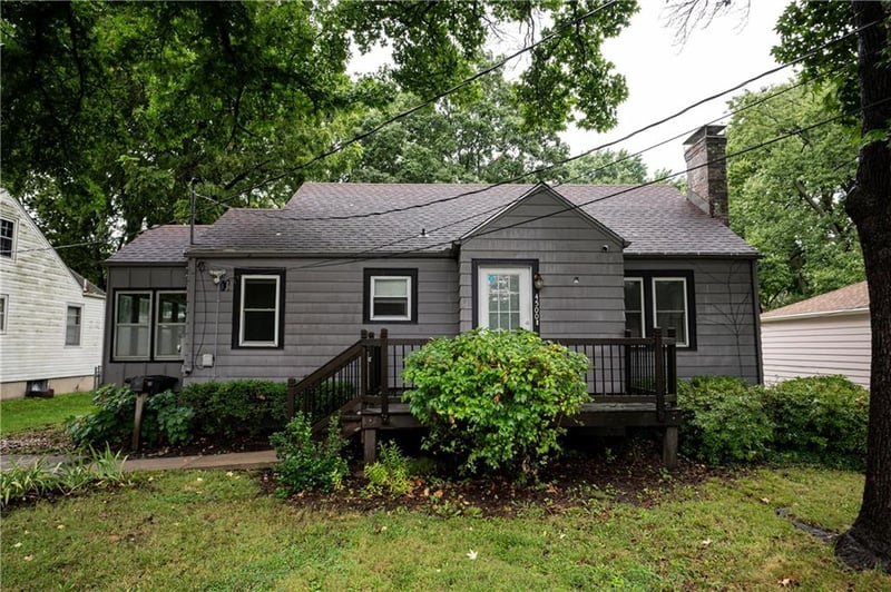 4500 Fisher St, Kansas City, KS 66103