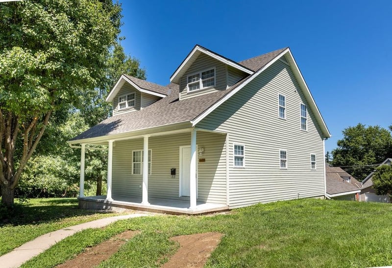 811 Powell St, St Joseph, MO 64501