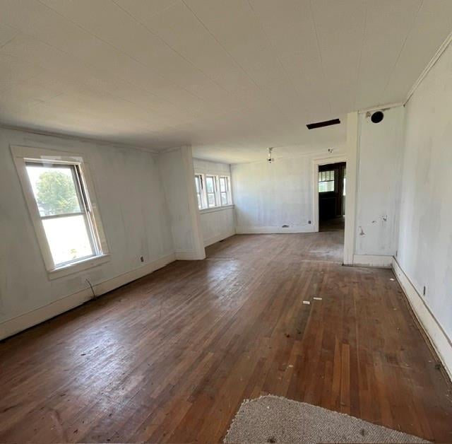 2008 Grand Ave, Parsons, KS 67357