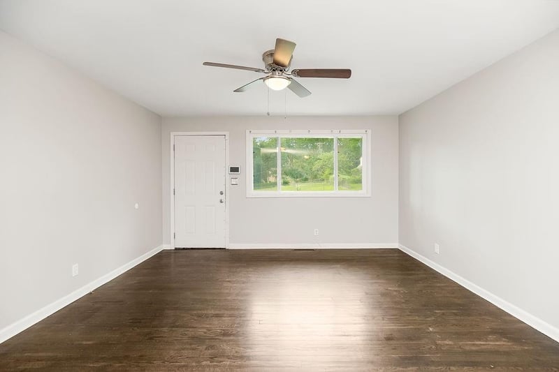 7304 E 85th Ter, Kansas City, MO 64138