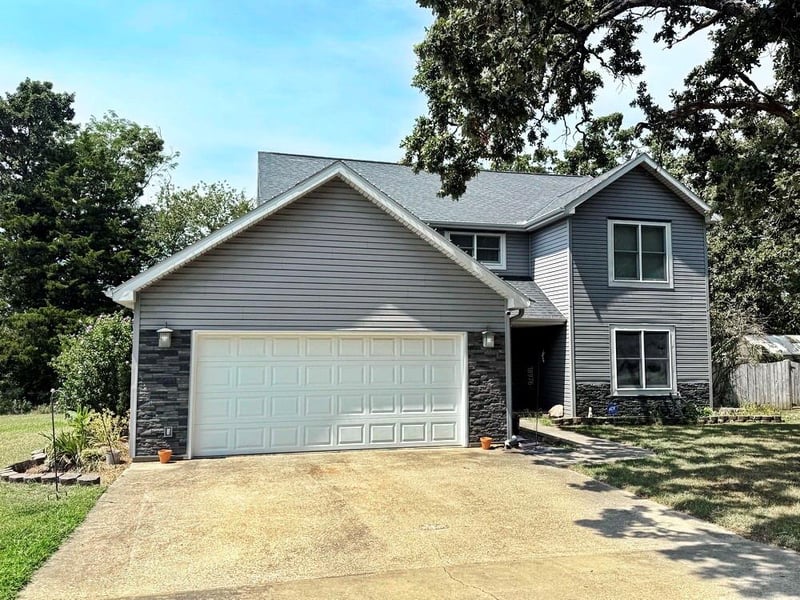 18976 S 1485 Rd, Nevada, MO 64772