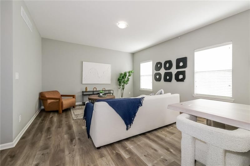 501 Wright St, Pleasant Hill, MO 64080
