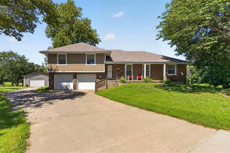 5319 N 108th St, Kansas City, KS 66109