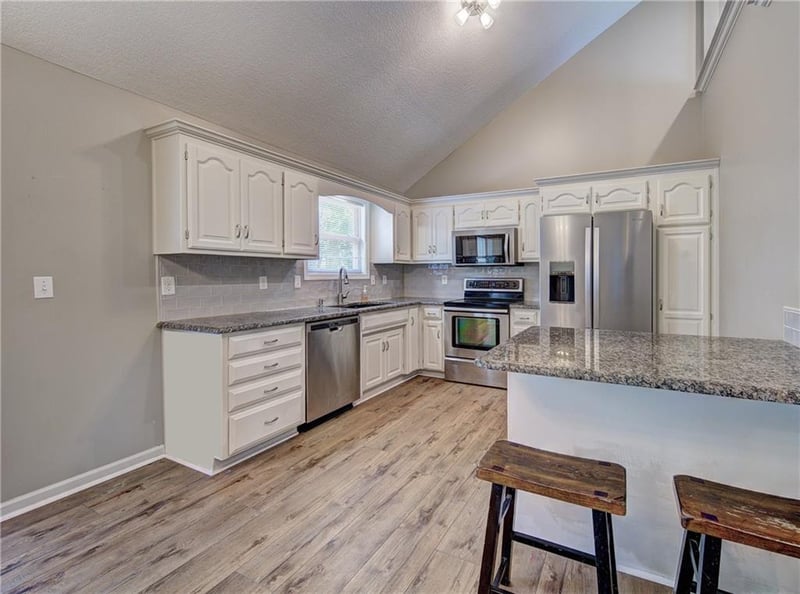 8706 N Carson Ave, Kansas City, MO 64153