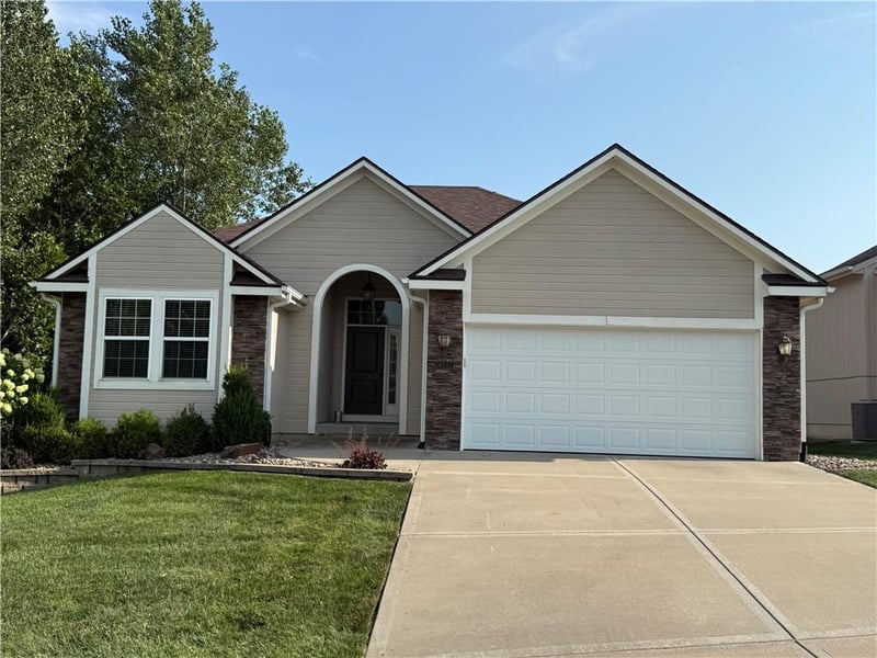 4511 NE 70th Ter, Kansas City, MO 64119