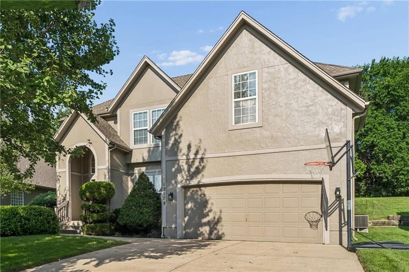 12178 S Prairie Creek Pw, Olathe, KS 66062