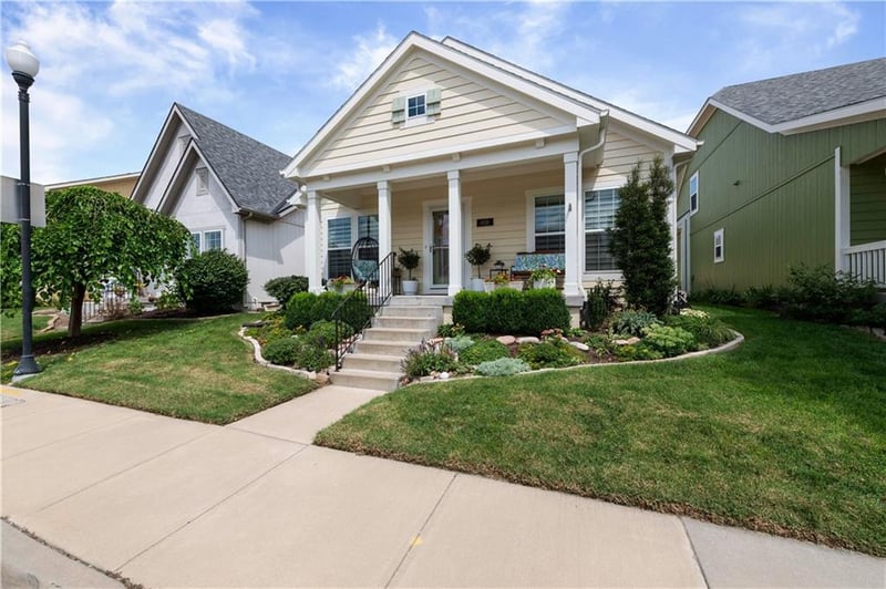 408 E 31st Ave, Kansas City, MO 64116