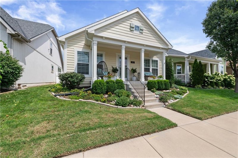408 E 31st Ave, Kansas City, MO 64116