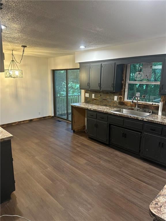 2594 Georgia Rd, Ottawa, KS 66067