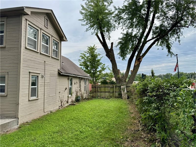 2516 W 43rd Ave, Kansas City, KS 66103