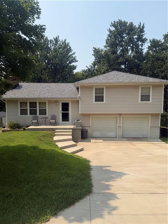 8024 NW Cadwallader St, Kansas City, MO 64152