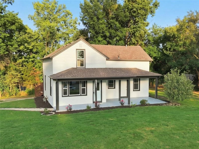 2421 N 72nd St, Kansas City, KS 66109