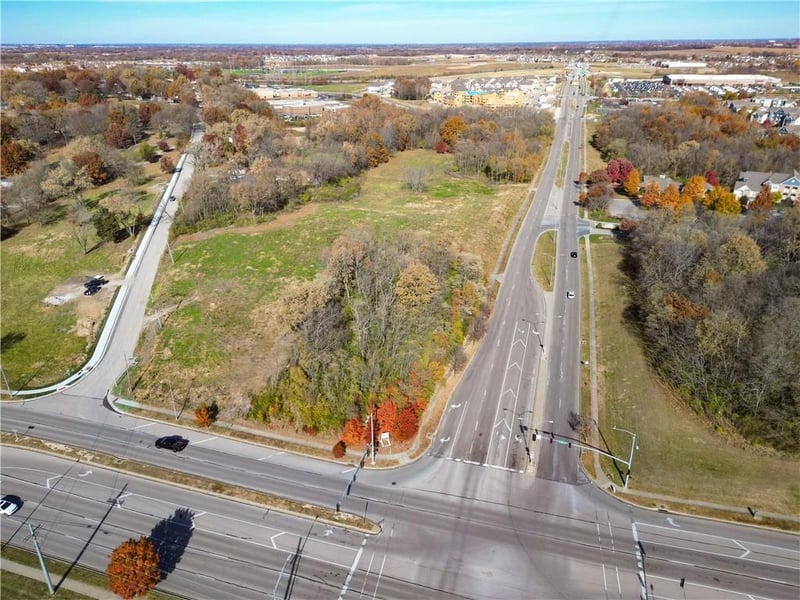 8500 N Baughman Rd, Kansas City, MO 64154