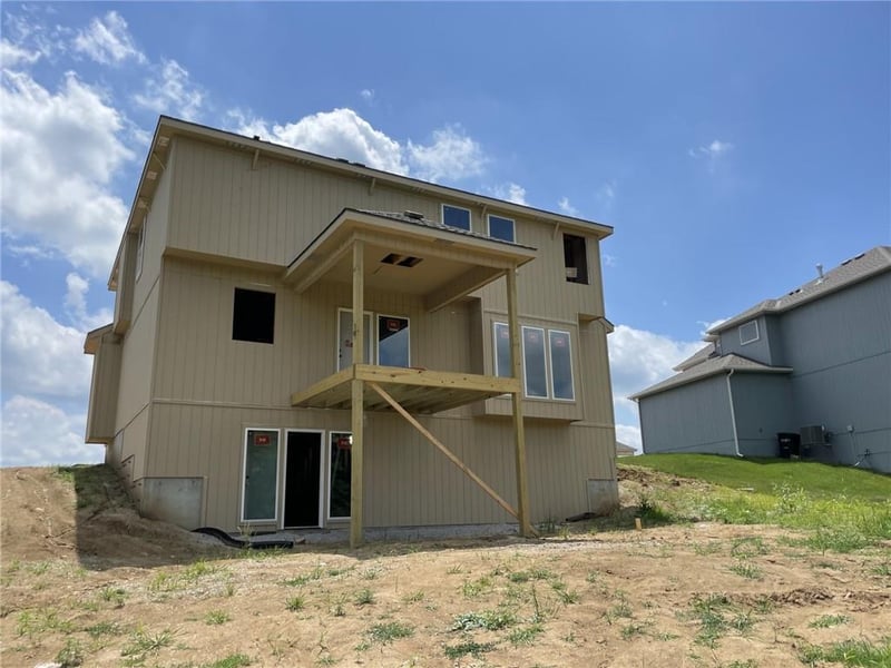8819 N Colorado Ave, Kansas City, MO 64156
