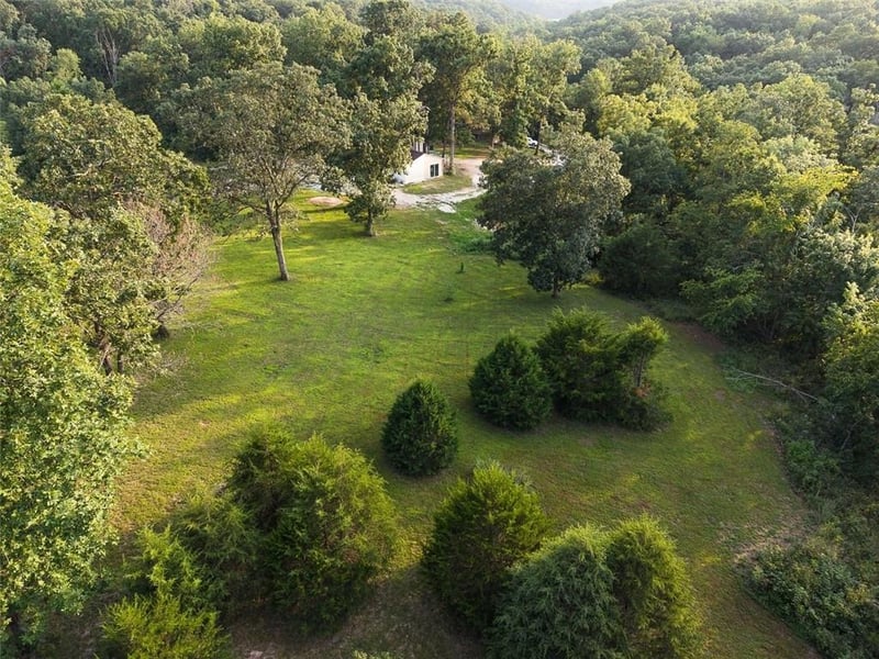 25438 Poplar Dr, Barnett, MO 65011