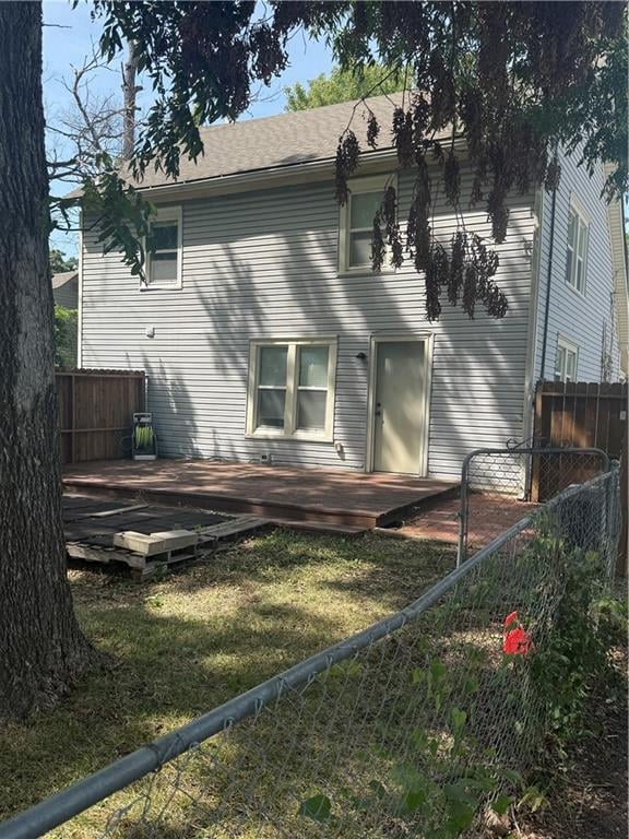 710 E Logan St, Ottawa, KS 66067