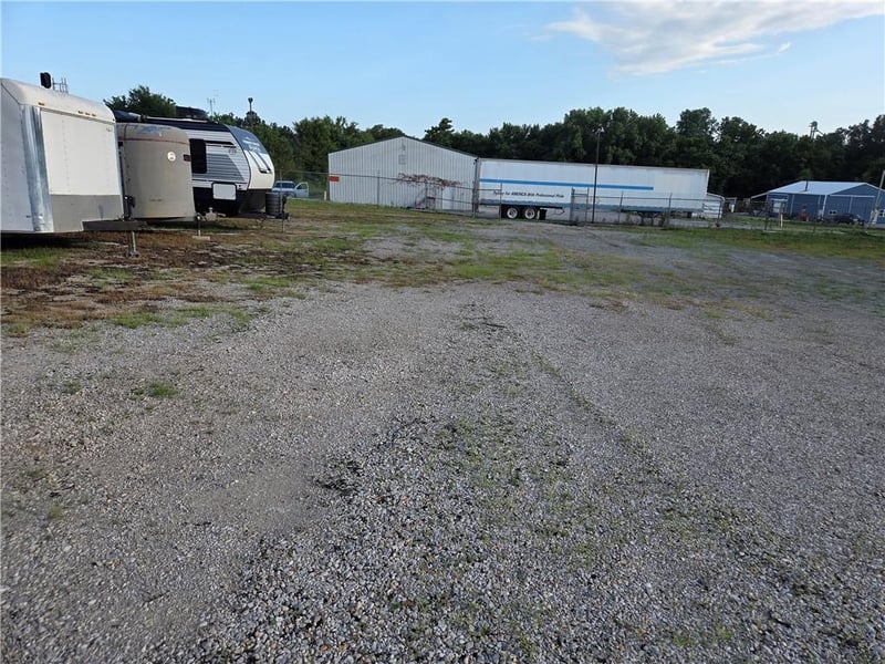 28 Third St, Chillicothe, MO 64601