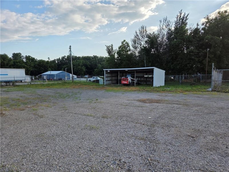 28 Third St, Chillicothe, MO 64601