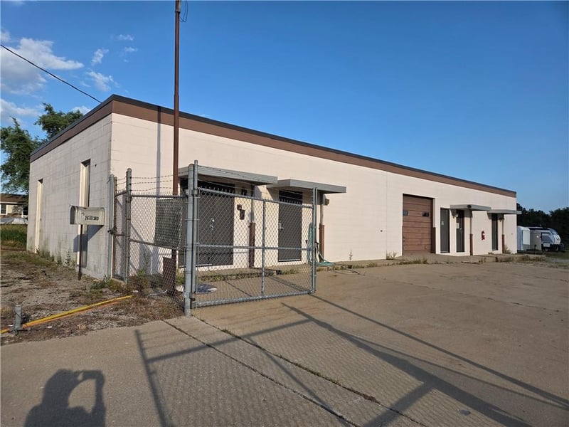28 Third St, Chillicothe, MO 64601