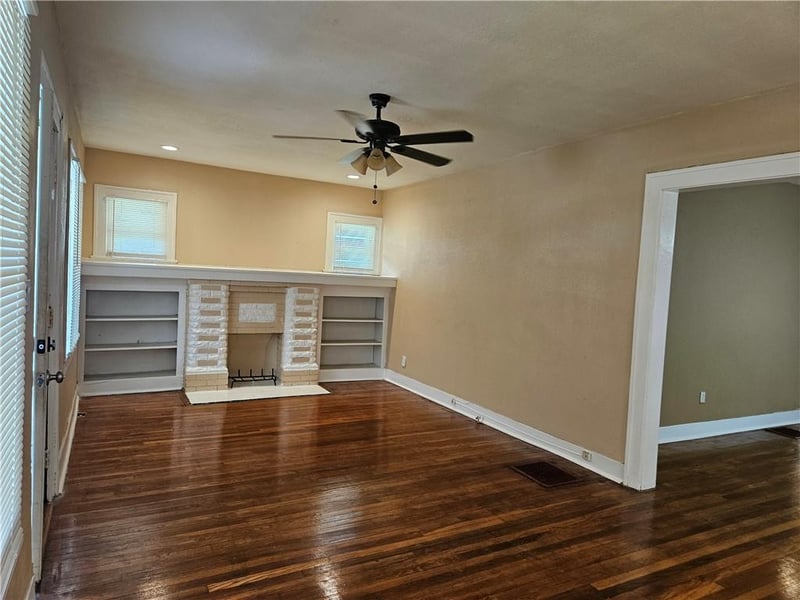 6214 Swope Pw, Kansas City, MO 64130