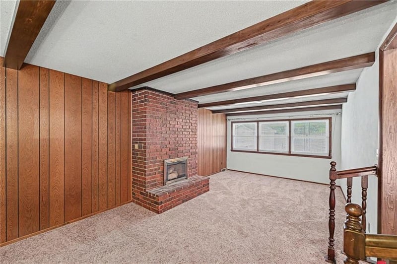 1506 Tamara Dr, St Joseph, MO 64506
