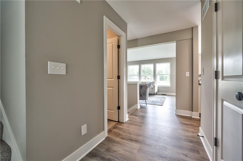 306 N Franklin St, Spring Hill, KS 66083