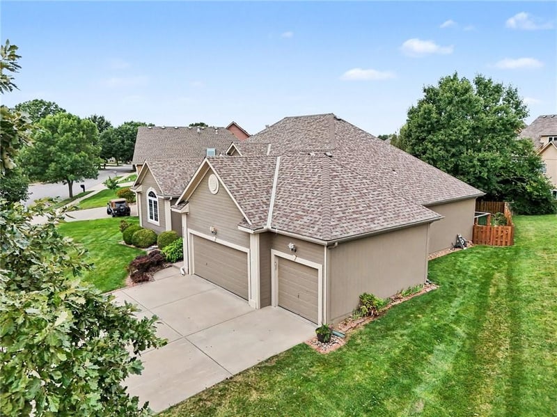 3120 NE 90th Ter, Kansas City, MO 64156