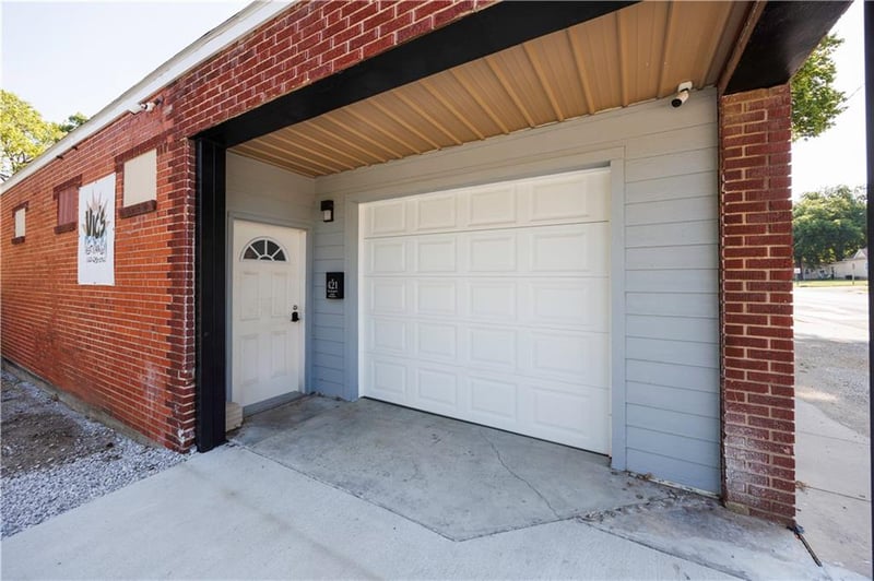 421 Washington St, Fredonia, KS 66736