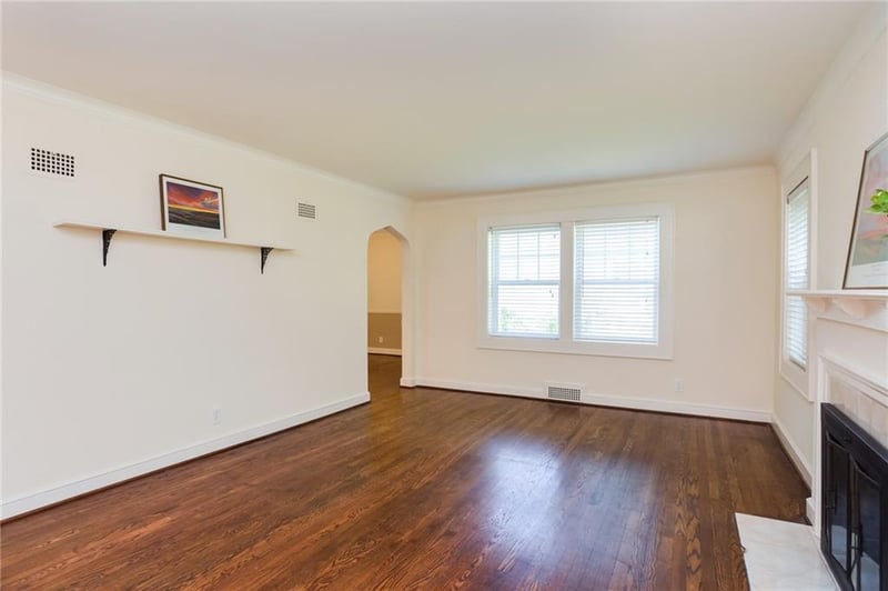 8309 W 60 St, Merriam, KS 66202