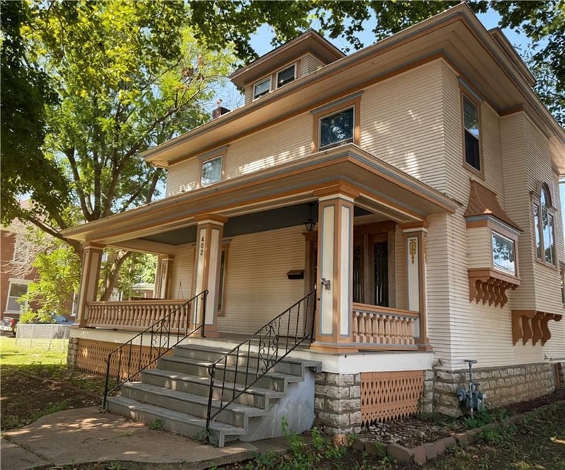 402 S Main St, Fort Scott, KS 66701