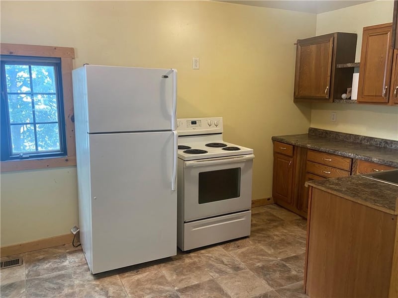 3810 Terrace Ave, St Joseph, MO 64504