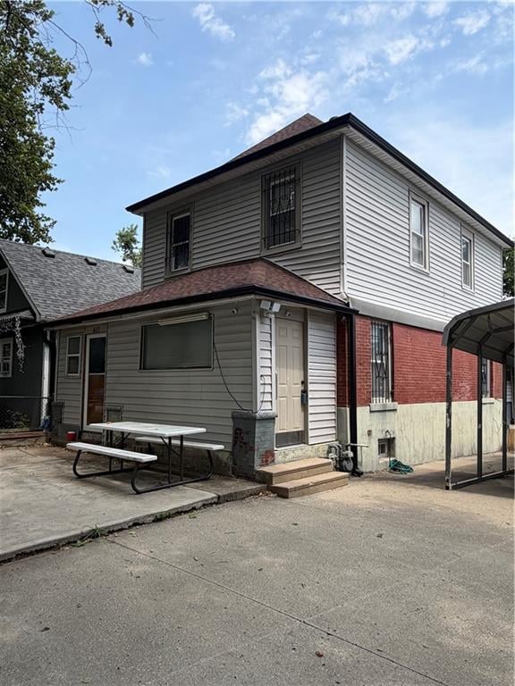 617 Cypress Ave, Kansas City, MO 64124