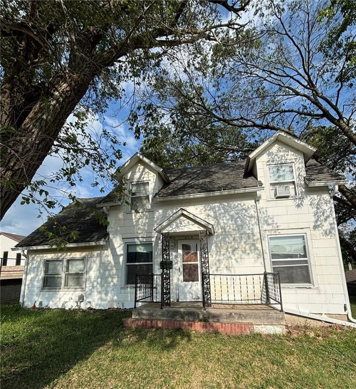 515 S Main St, Maryville, MO 64468