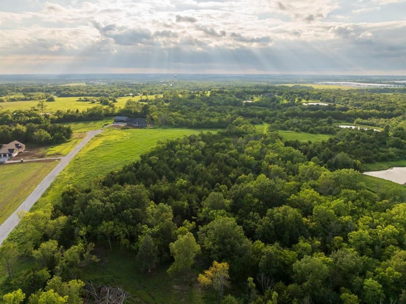Lot 5 Timber Ridge Dr, Peculiar, MO 64078