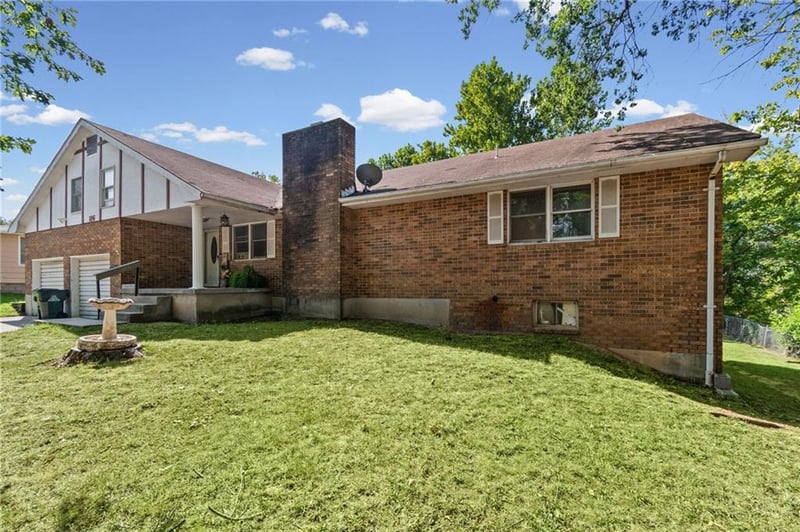 116 W Marshall St, El Dorado Springs, MO 64744