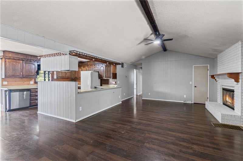 116 W Marshall St, El Dorado Springs, MO 64744