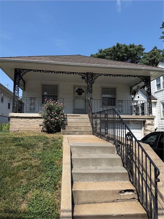 1222 Hardesty Ave, Kansas City, MO 64127