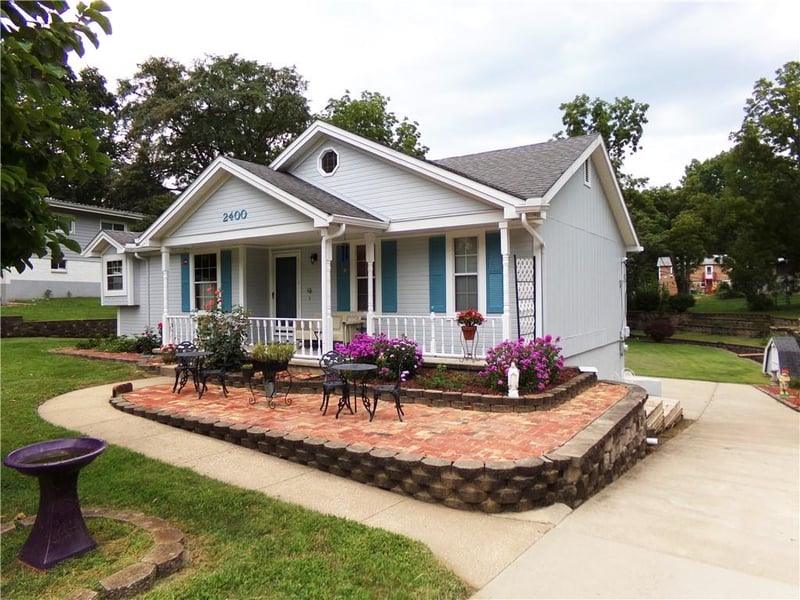 2400 Spring Garden St, Leavenworth, KS 66048