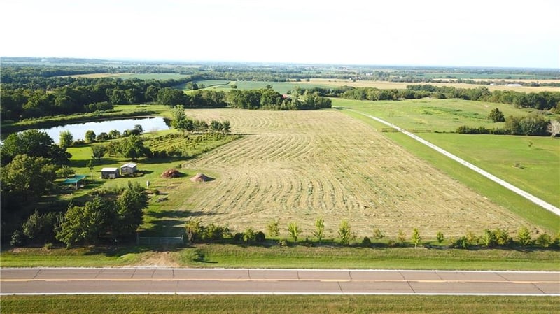 N 700 Rd, Eudora, KS 66025