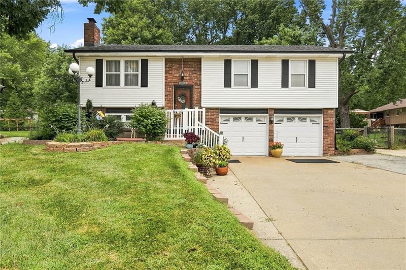 14104 W 63rd St, Shawnee, KS 66216