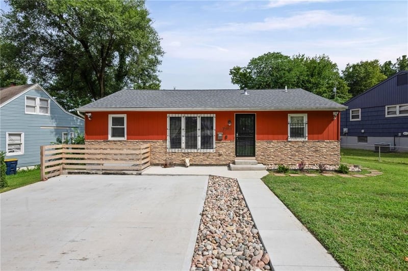 7101 Monroe Ave, Kansas City, MO 64132