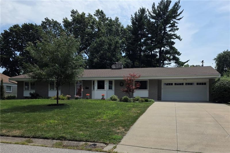 605 W 96th St, Kansas City, MO 64114